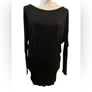Leshop Women’s Size Medium Black Long Sleeve Top
